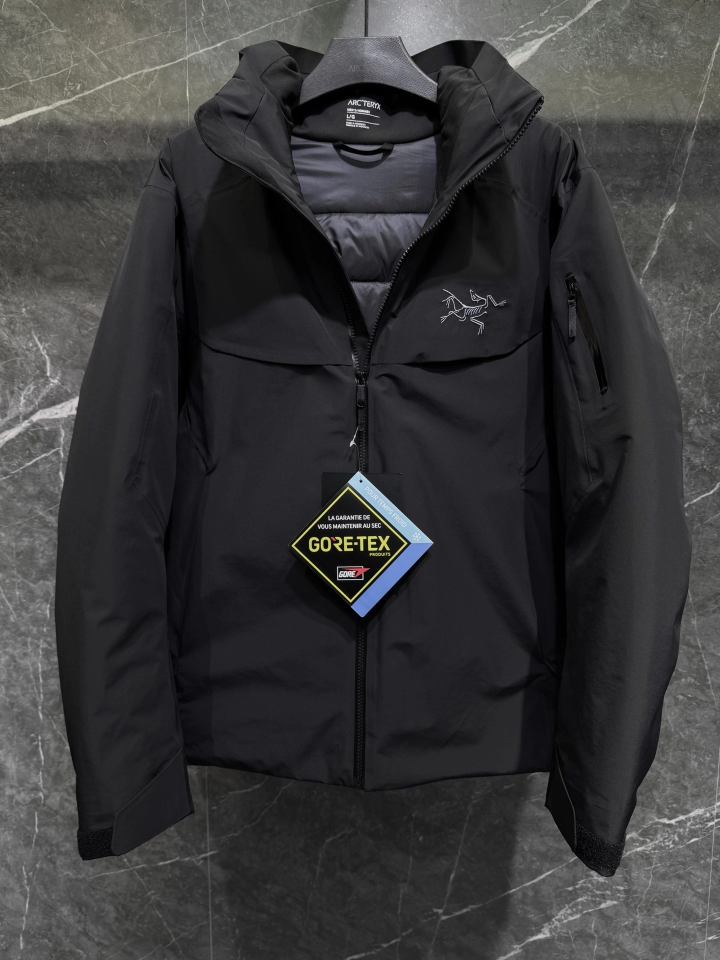 wg.luxury-- 1r3t5ryx Down jacket item:E-F409J2212H
